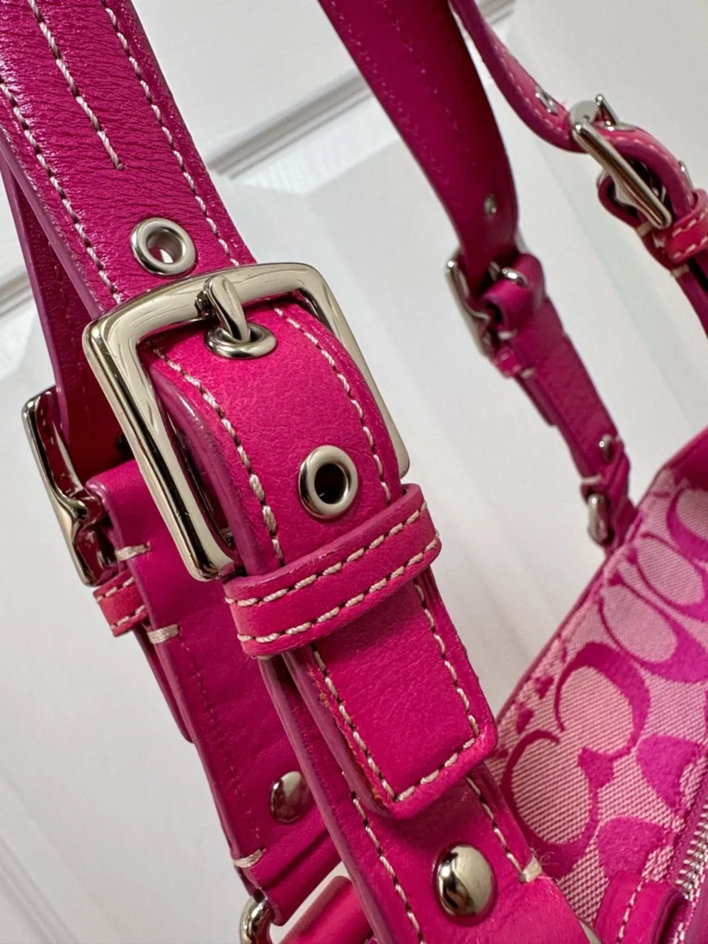 Coach Gallery Tote Bag Signature Pink Jacquard Hot Pink Leather‎ NWOT